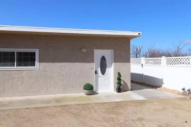 Main picture of 1251 Solomon Rd