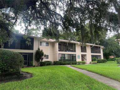 Main picture of 6004 Laketree Ln