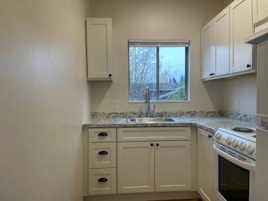 Main picture of 5522 Kenwood Pl N