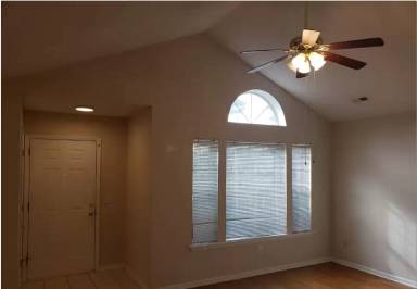 Main picture of 907 Brewster Ln