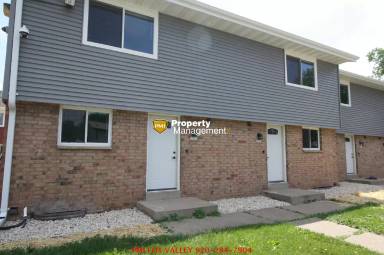 Main picture of 815-821 Mallard Ave