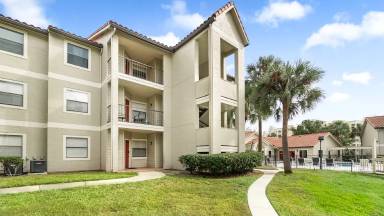 Main picture of 3032 Parkway Blvd