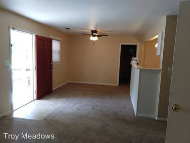 Main picture of 2107 Troy Rd