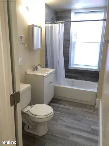 Main picture of 215 Harvard Ave