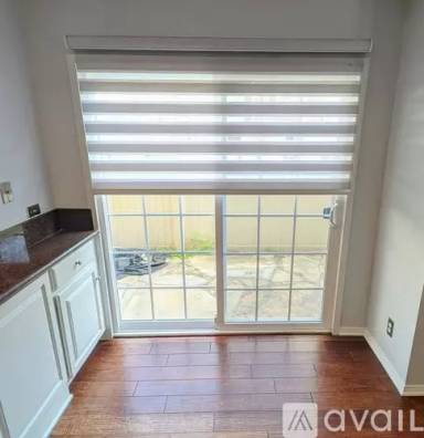 Main picture of 10140 Palm Glen Dr