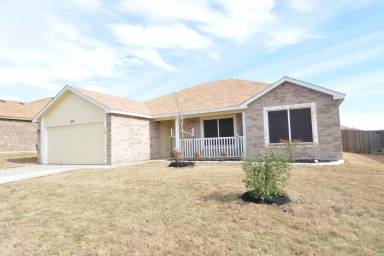 Main picture of 2107 Lincoln Ct