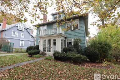 Main picture of 531 Washington St