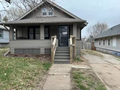 Main picture of 3042 Arcadia Ave