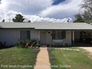 Main picture of 2434 E 12th St