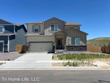 Main picture of 8808 Walden St
