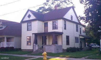 Main picture of 1113 Davis Ave NW