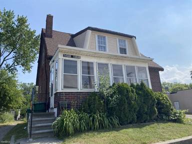 Main picture of 14538 E 9 Mile Rd