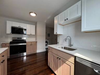 Main picture of 49 Mead St