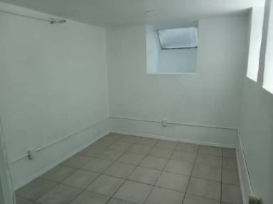Main picture of 325 1st Ave