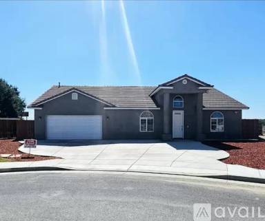 Main picture of 1017 W Orange Ave