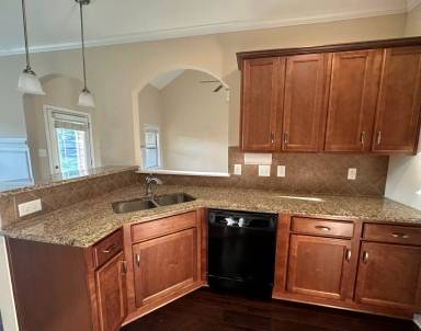 Main picture of 2336 Pea Ridge Rd
