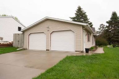 Main picture of 2110 26th Ave NW