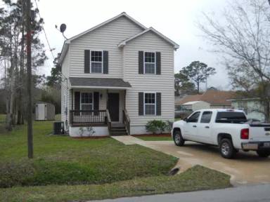 Main picture of 1241 N Saint Johns St