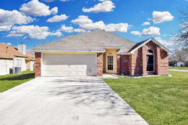 Main picture of 409 Diana Ln