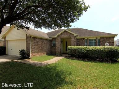 Main picture of 3918 Coral Shadows Dr