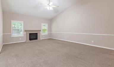 Main picture of 499 Prescott Ave