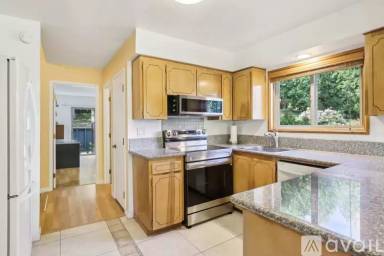 Main picture of 4621 SW Caldew St