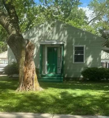 Main picture of 4139 N 40th St