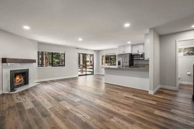 Main picture of 647 Village Blvd