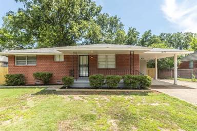 Main picture of 3173 Christine Rd