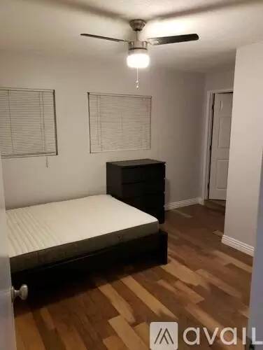 Main picture of 12003 Gladhill Ave