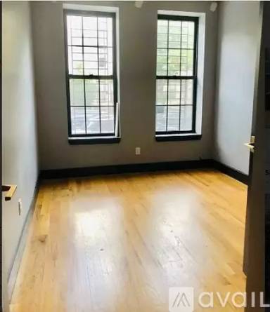 Main picture of 17 22 Greene Ave