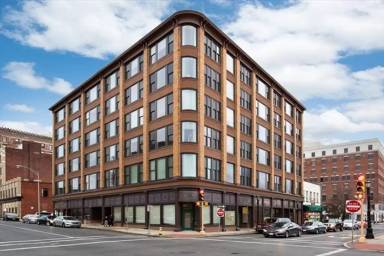 Main picture of 385 Worthington St