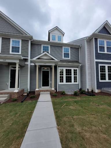 Main picture of 494 Church St