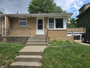 Main picture of 441 N 39th St