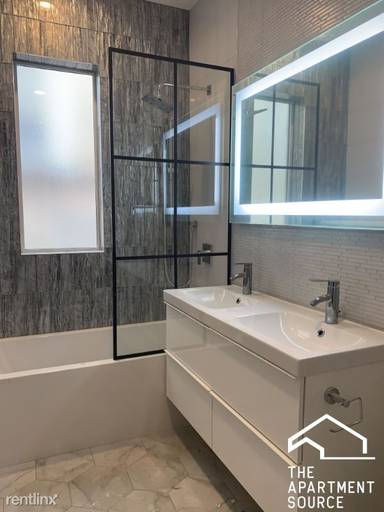 Main picture of 1120 N Oakley Blvd