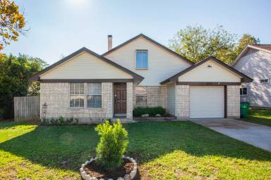 Main picture of 16419 Framingham Cir