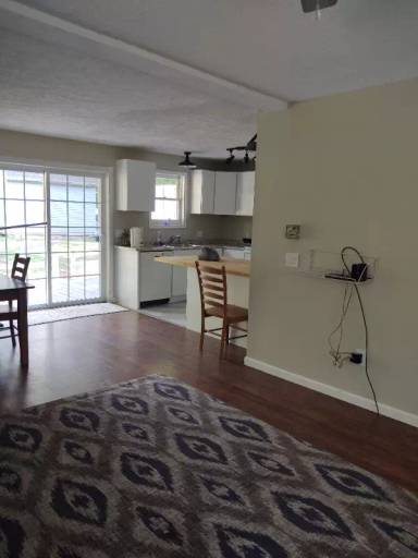 Main picture of 3109 Evergreen Cir