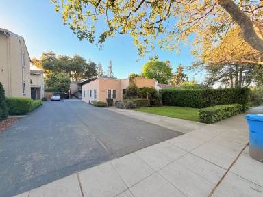 Main picture of 740 Palo Alto Ave