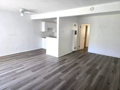 Main picture of 1822 W Sumac Ln