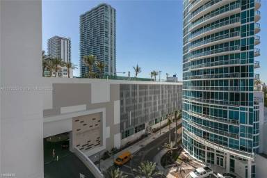 Main picture of Biscayne Beach