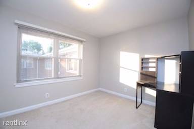 Main picture of 1741 Newburg Rd