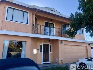 Main picture of 2140 Boca Raton St
