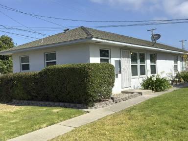 Main picture of 407 W Hickory Ave
