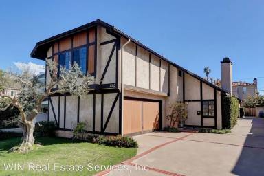 Main picture of 2212 Graham Ave