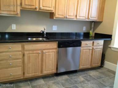 Main picture of 1379 Commonwealth Ave Apartments