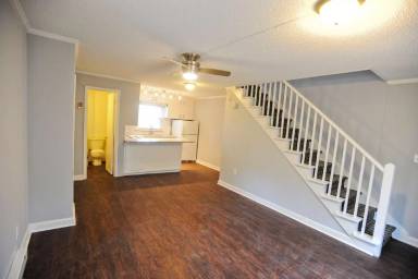 Main picture of 438 S Hawthorne Rd
