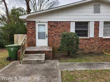 Main picture of 7520 Pell St