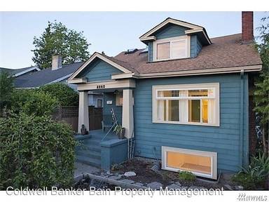 Main picture of 5016 7th Ave NE