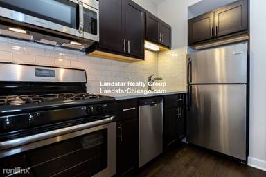 Main picture of 1353 W Touhy Ave