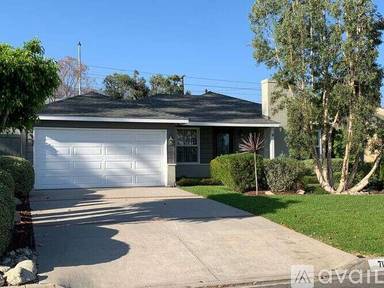 Main picture of 718 San Luis Rey Rd
